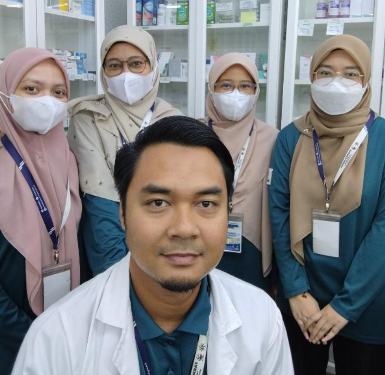 Pasukan Farmasi Azara